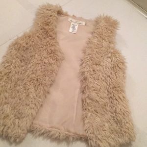 H&M US 6-8,kids vest